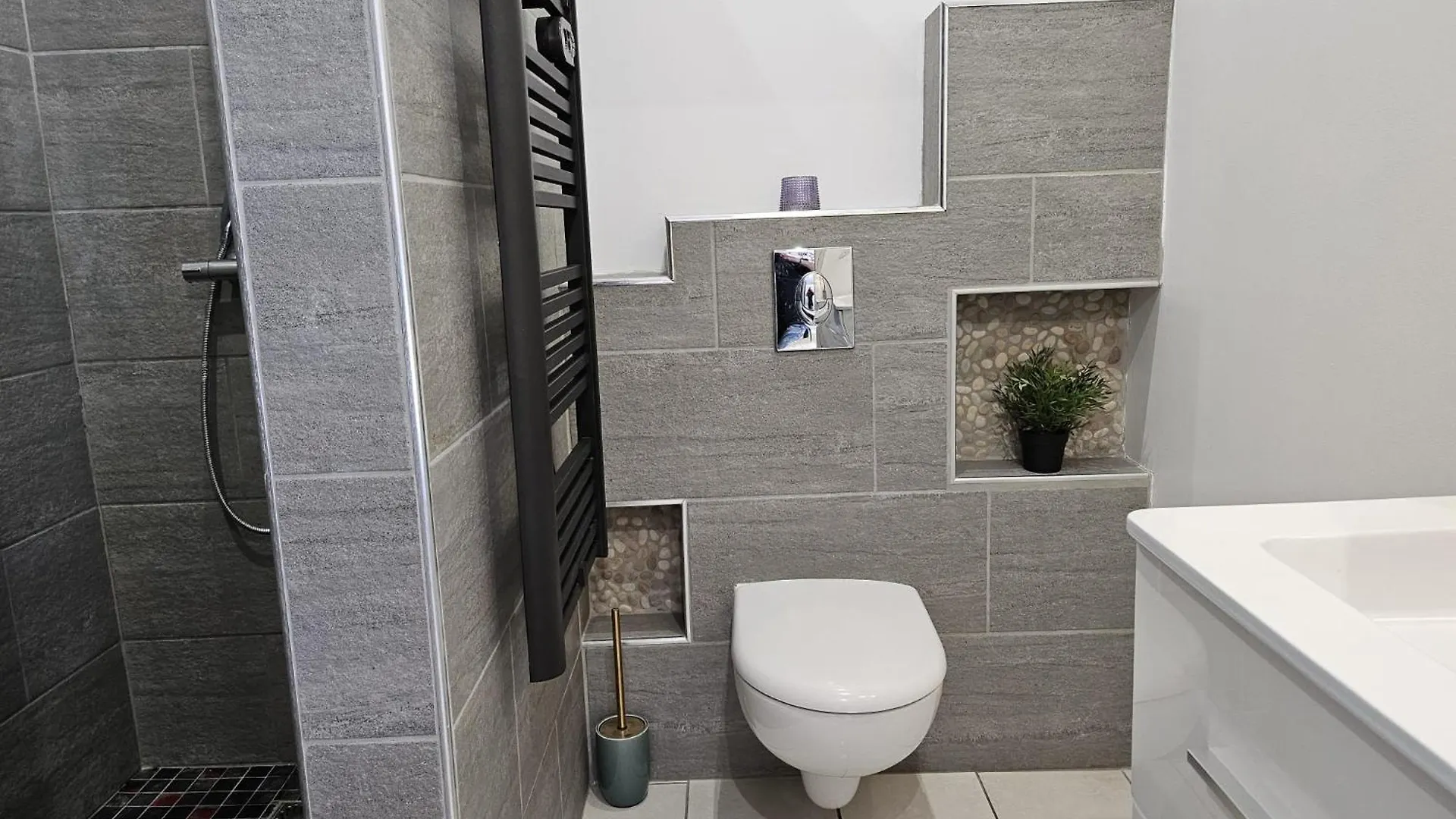 Agreable Logement Avec Terrasse Saint-Victoret France